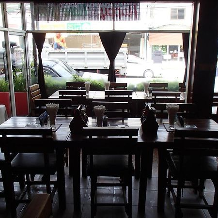 Little Austria Tams Guesthouse Praia Chaweng Exterior foto