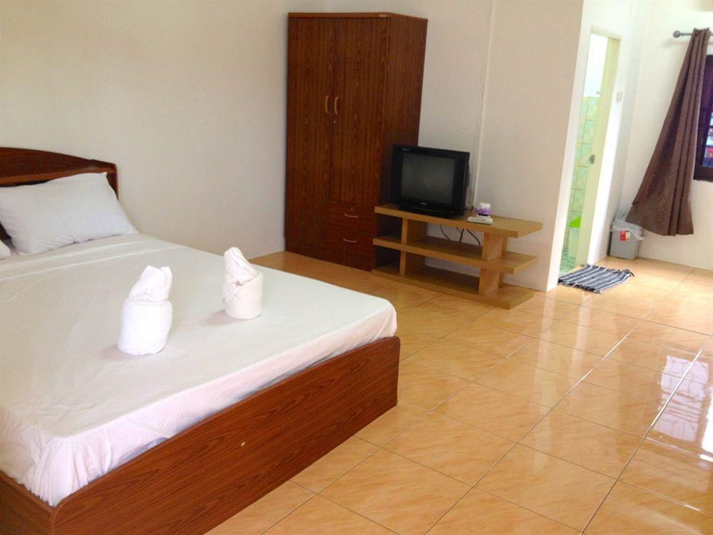 Little Austria Tams Guesthouse Praia Chaweng Exterior foto