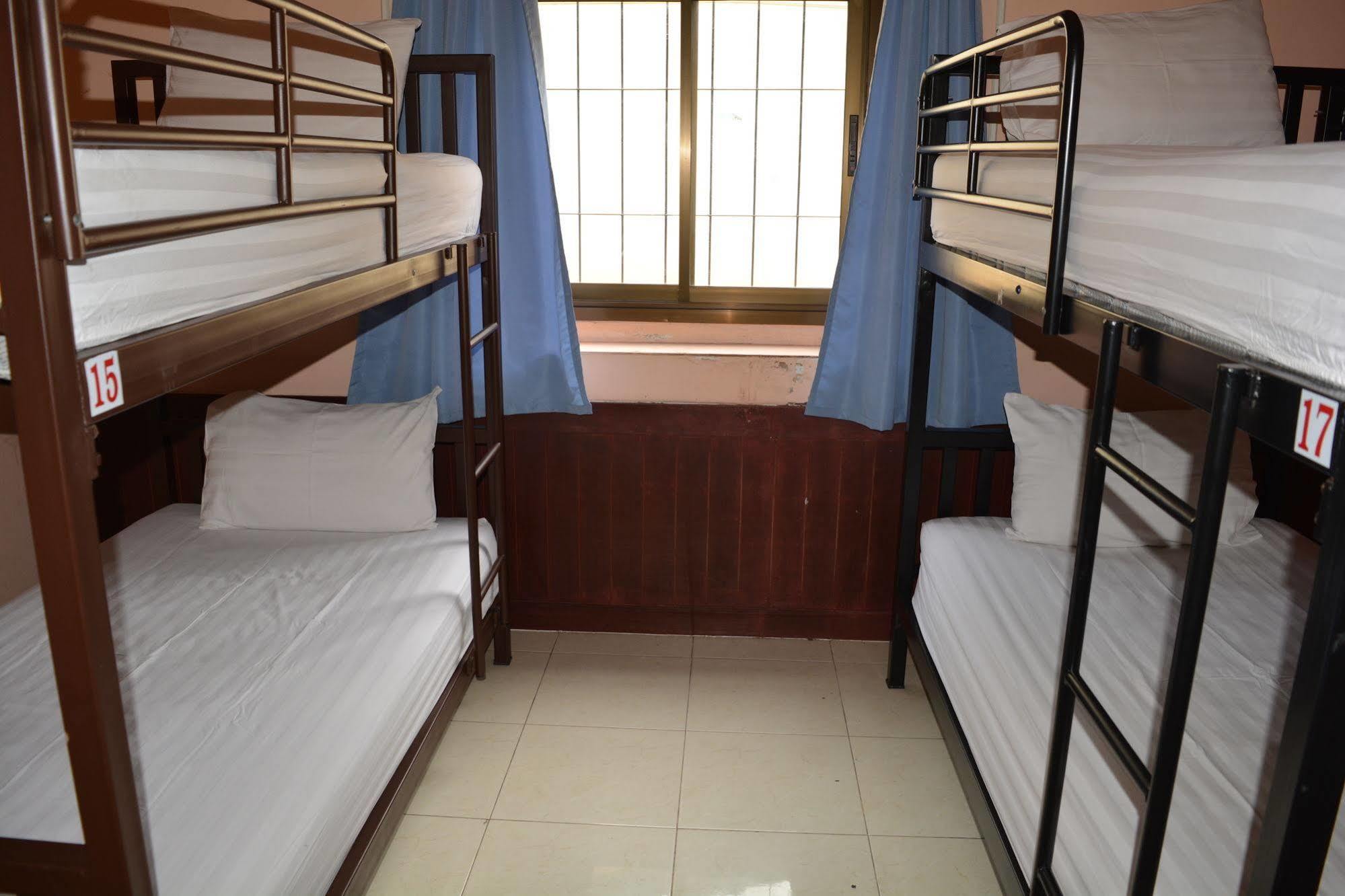 Little Austria Tams Guesthouse Praia Chaweng Exterior foto