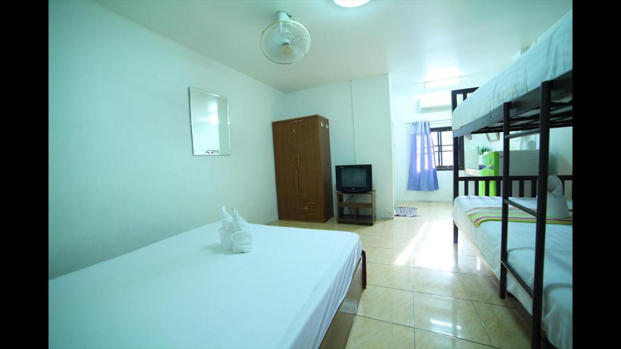 Little Austria Tams Guesthouse Praia Chaweng Exterior foto